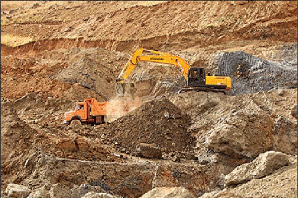 ذخایر معدنی استان یزد بیش از ۲ میلیارد تن است