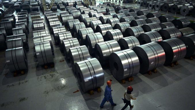 چین سرنوشت کارخانه‌های فولاد و آلومینیوم خود را تغییر می‌دهد