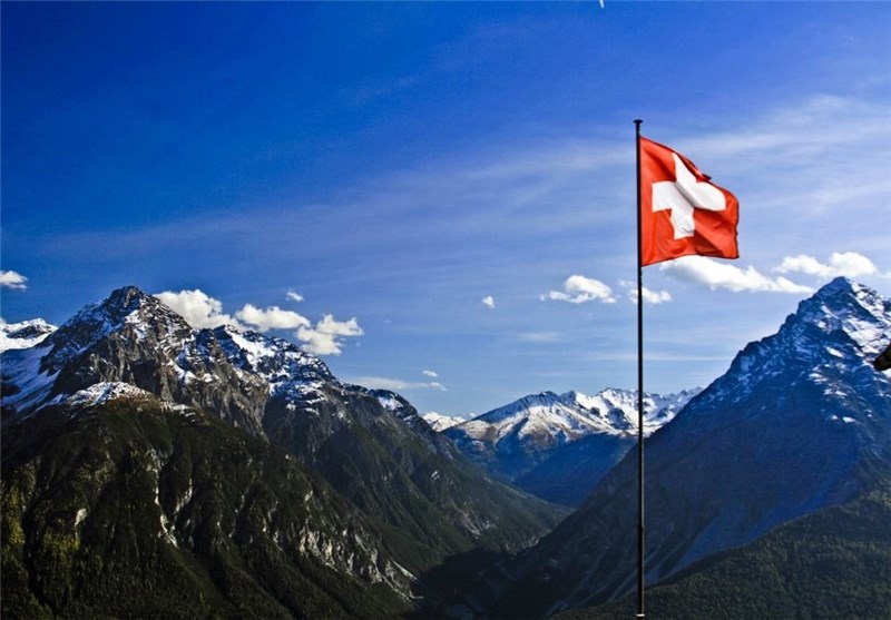 ایتالیایی های عصبی سوئیس را مأمن امنی برای پول نقد خود می‌دانند