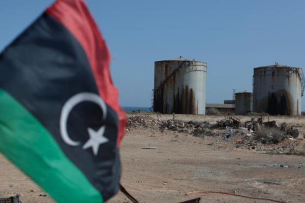سقوط تولید نفت لیبی هنوز ادامه دارد