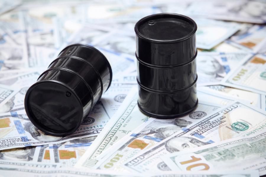احتمال سقوط قیمت نفت به ۲۰ دلار