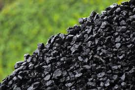 صنعت زغال‌سنگ می‌تواند اقتصاد کشور را متحول کند/ رکوردشکنی‌های پیاپی در تولید زغال‌سنگ