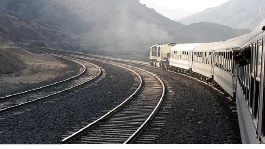 انتقال ایستگاه راه آهن همدان به درون شهر در دست پیگیری