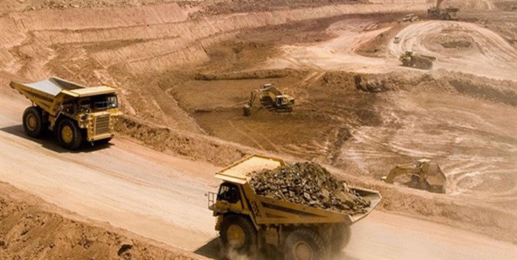 سالانه بیش از ۲ میلیون تُن انواع مواد معدنی از معادن بوکان استخراج می‌شود