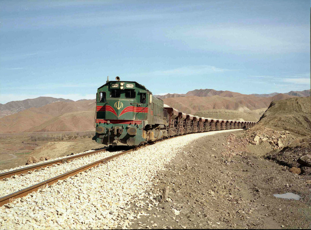 بررسی روند اجرای پروژه راه آهن گرگان-مشهد/تشکیل کنسرسیوم بانکی و بازار سرمایه برای تأمین اعتبارات پروژه