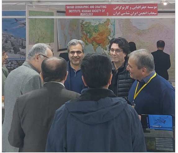 حضور رئیس سازمان زمین‌شناسی و اکتشافات‌ معدنی کشور در نمایشگاه بین‌المللی ایران ژئو